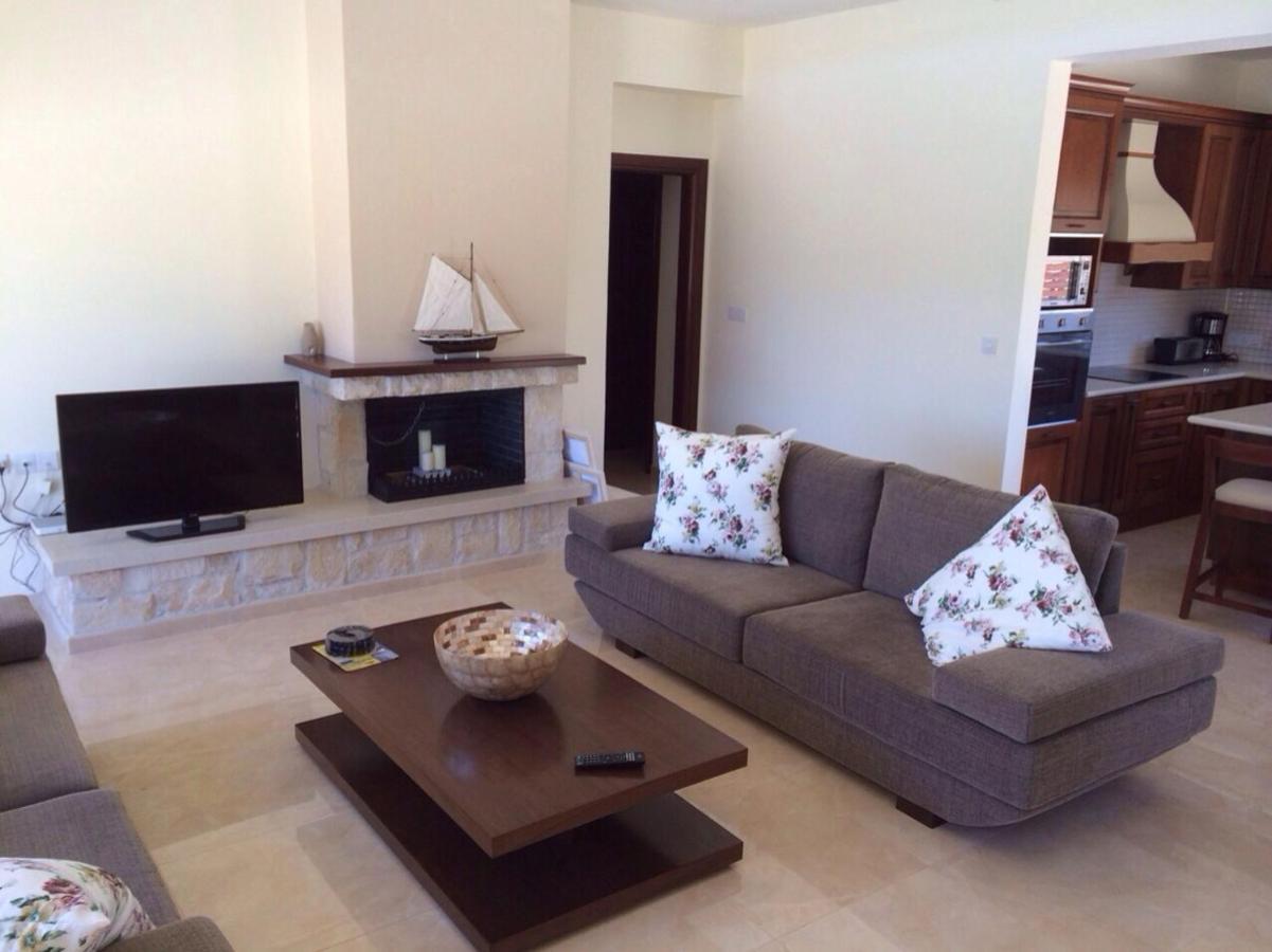 Paradise Latchi Villa Polis Extérieur photo